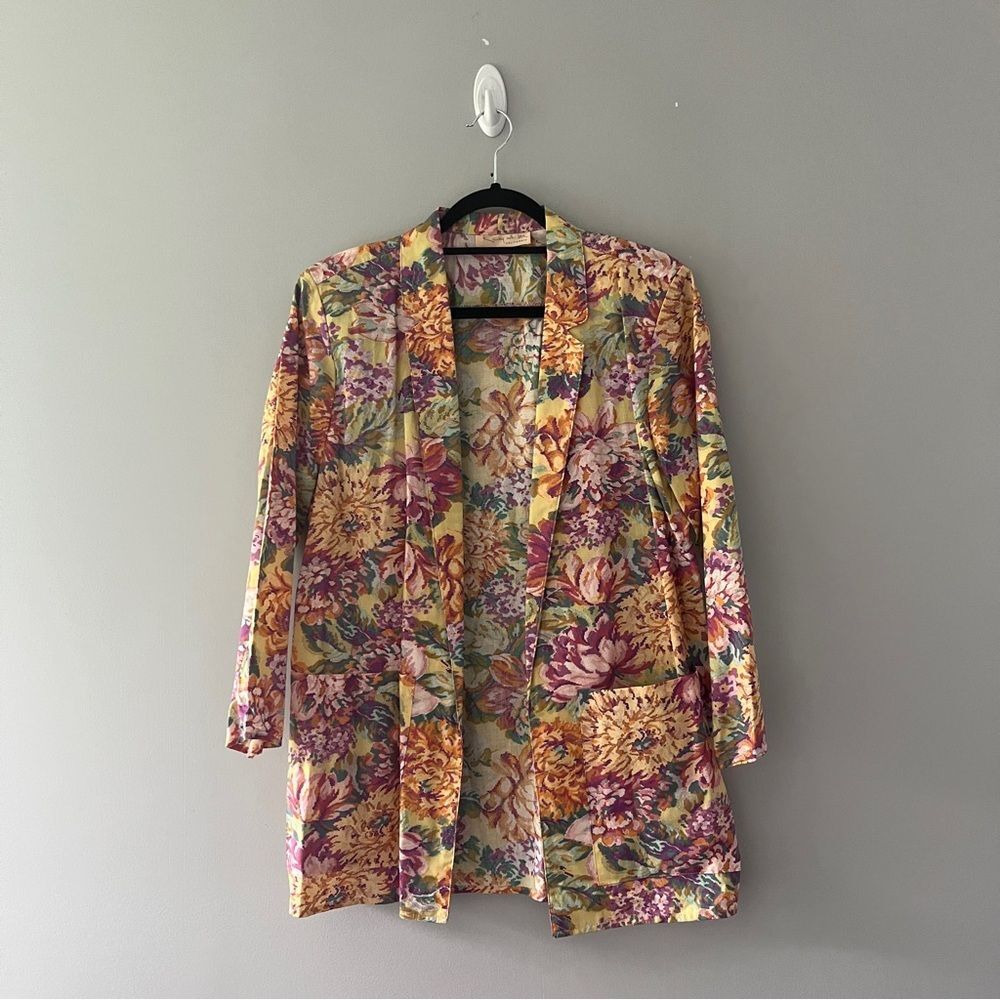 Vintage Open Front Floral Print Blazer front Randy with Love